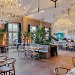 The College Amsterdam, Autograph Collection Hotel 5*