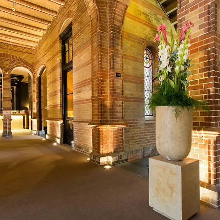 The College Amsterdam, Autograph Collection Hotel 5*