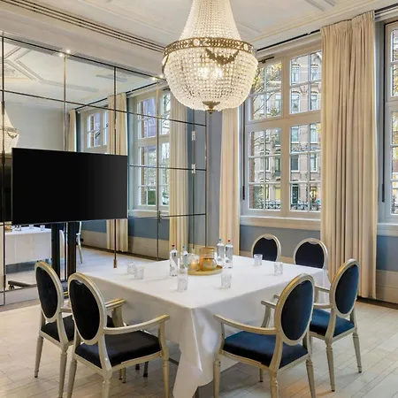 The College Amsterdam, Autograph Collection 5*