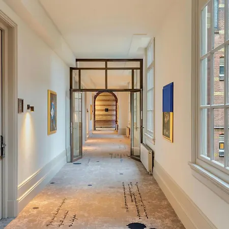The College Amsterdam, Autograph Collection Hotel