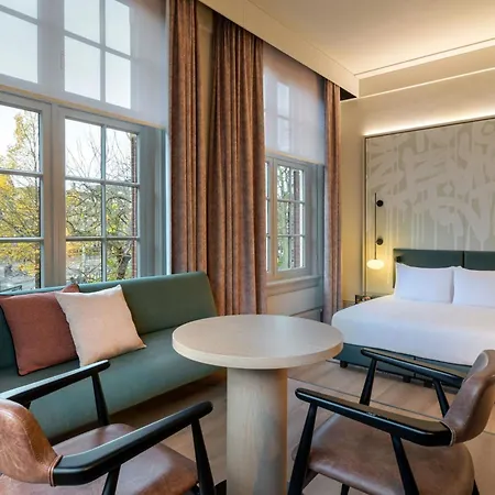 The College Amsterdam, Autograph Collection أمستردام