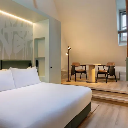 The College Amsterdam, Autograph Collection Hotel