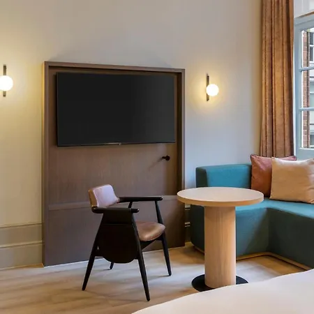 The College Amsterdam, Autograph Collection Amsterdam