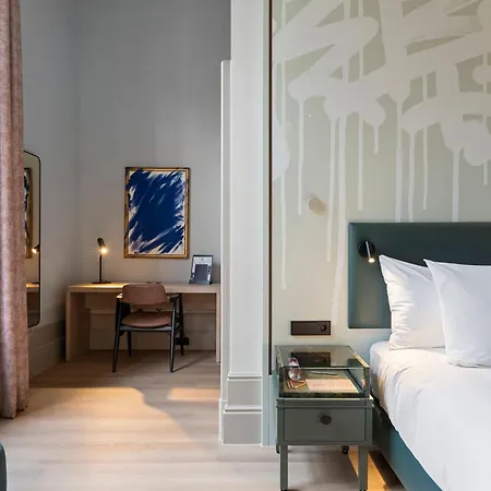 The College Amsterdam, Autograph Collection Hotel