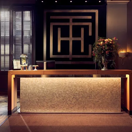 The College Amsterdam, Autograph Collection Hotel 5*