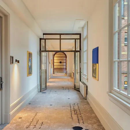 The College Amsterdam, Autograph Collection 5*