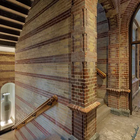 The College Amsterdam, Autograph Collection 5* Amsterdam