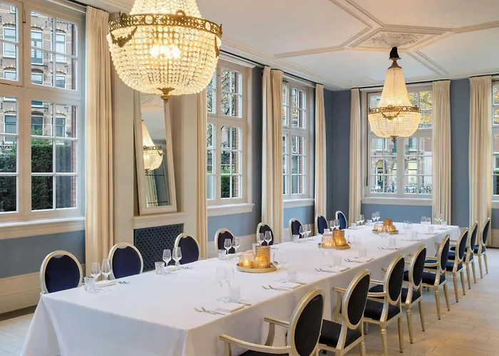 The College Amsterdam, Autograph Collection 5*