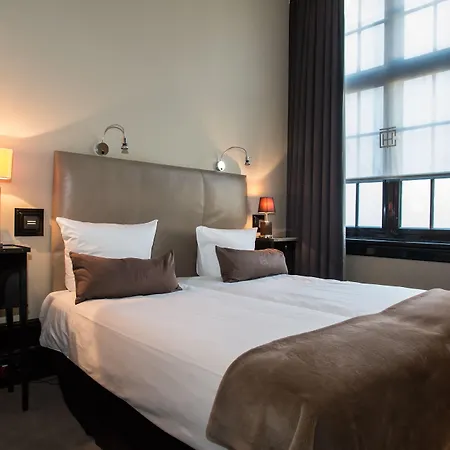 The College Amsterdam, Autograph Collection Hotel