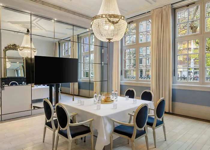 The College Amsterdam, Autograph Collection 5*