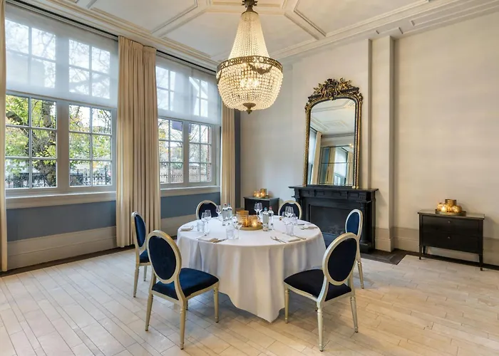 The College Amsterdam, Autograph Collection 5*